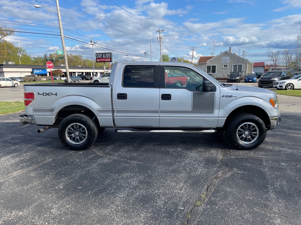 Photo 6 of this FORD F150 XLT