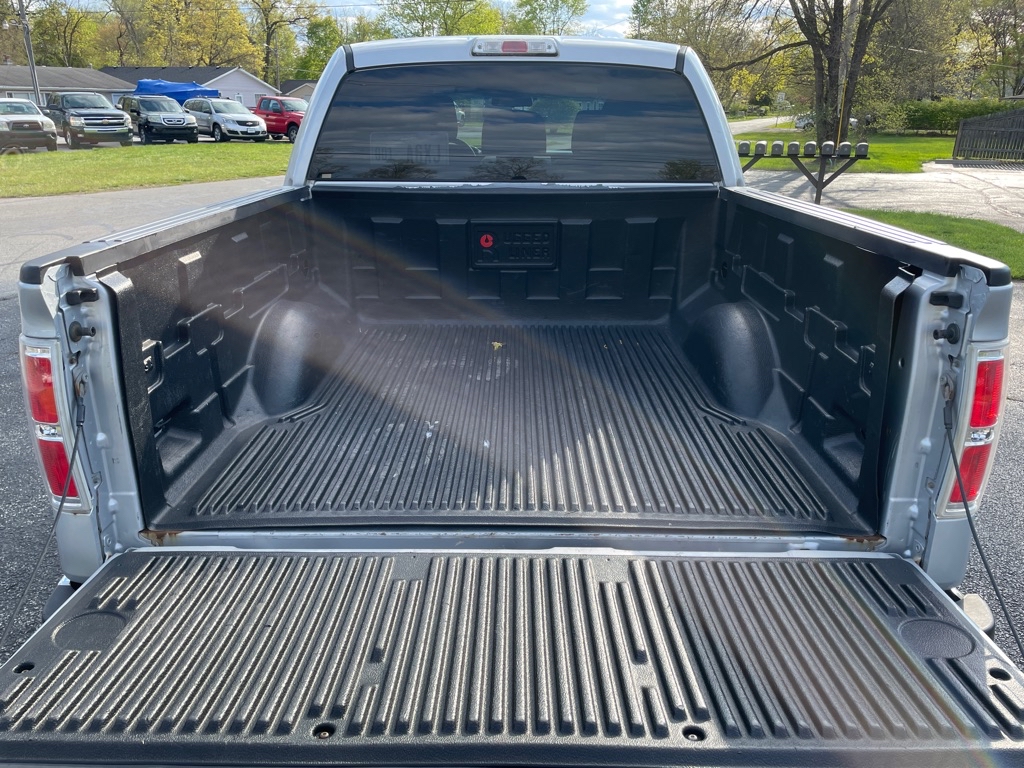 Photo 20 of this FORD F150 XLT