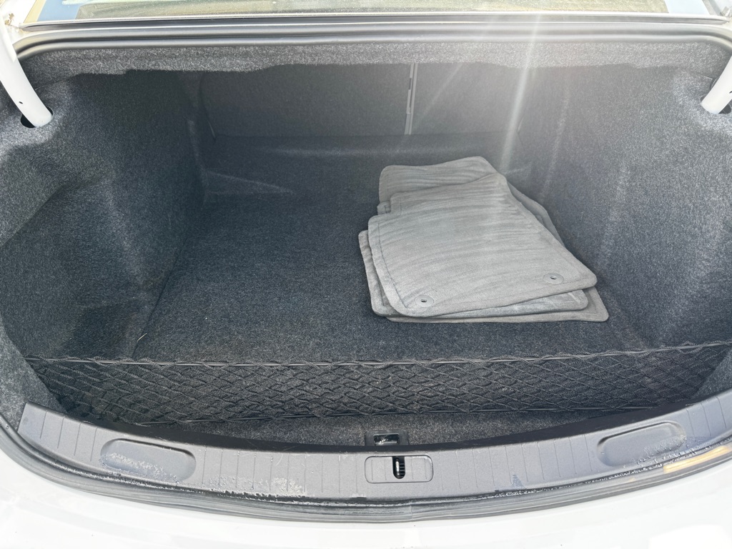 Photo 16 of this CHEVROLET IMPALA