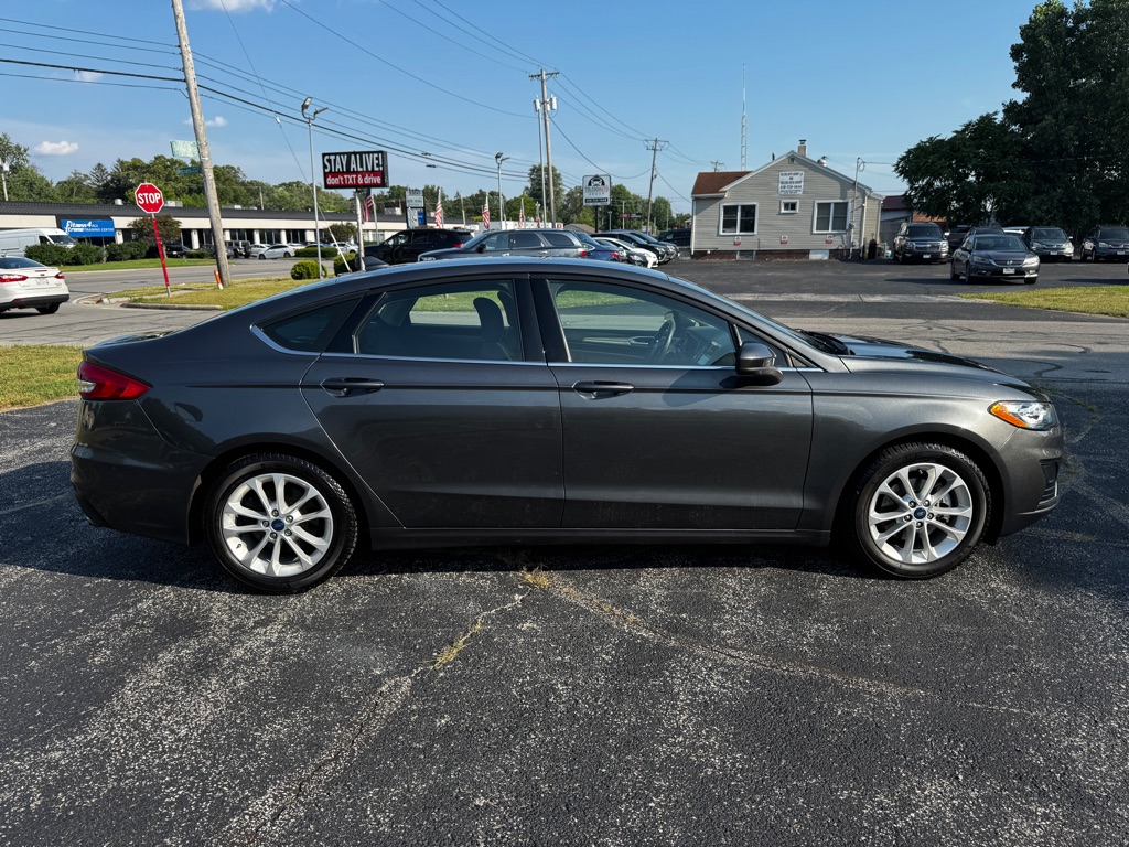 Photo 6 of this FORD FUSION