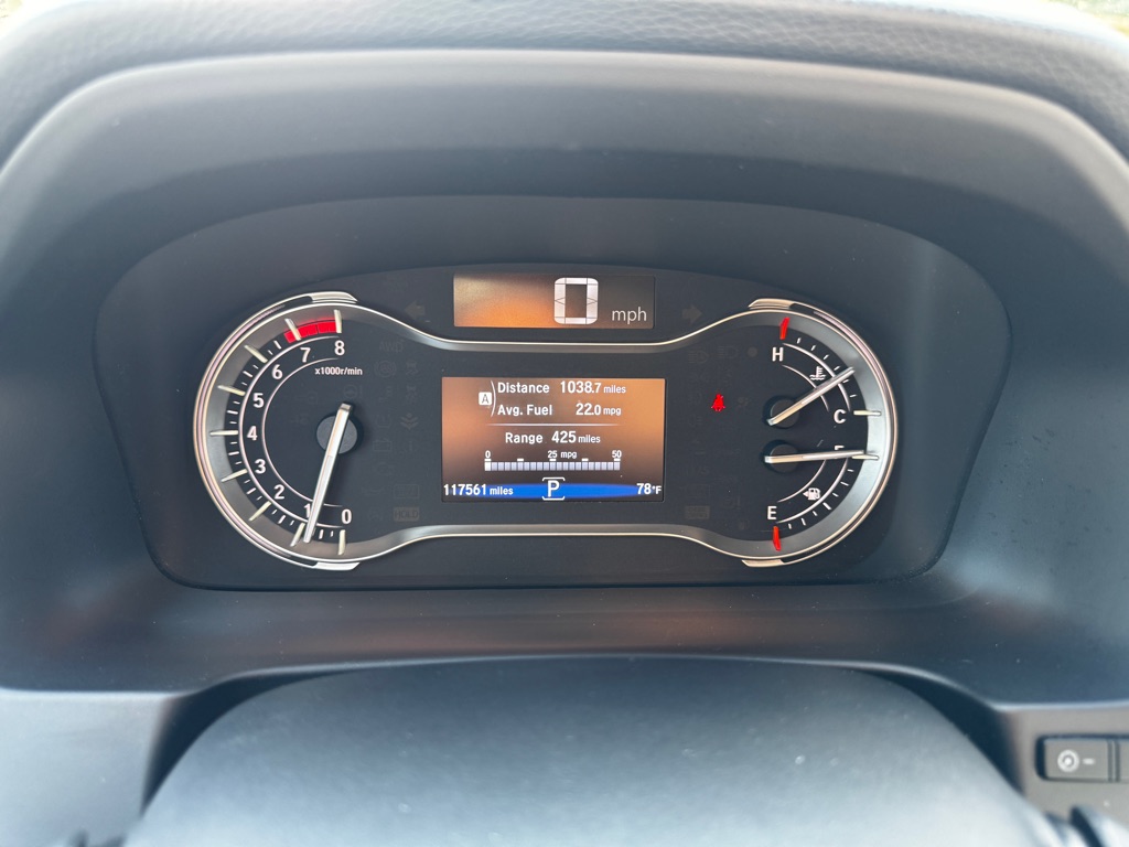 Photo 15 of this HONDA PILOT