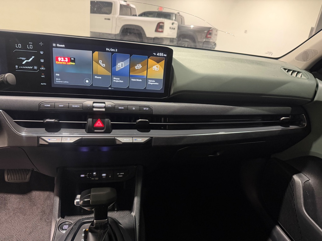Photo 18 of this KIA K4