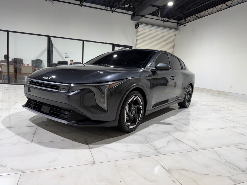 2025 KIA K4