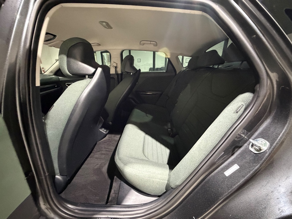 Photo 14 of this KIA K4