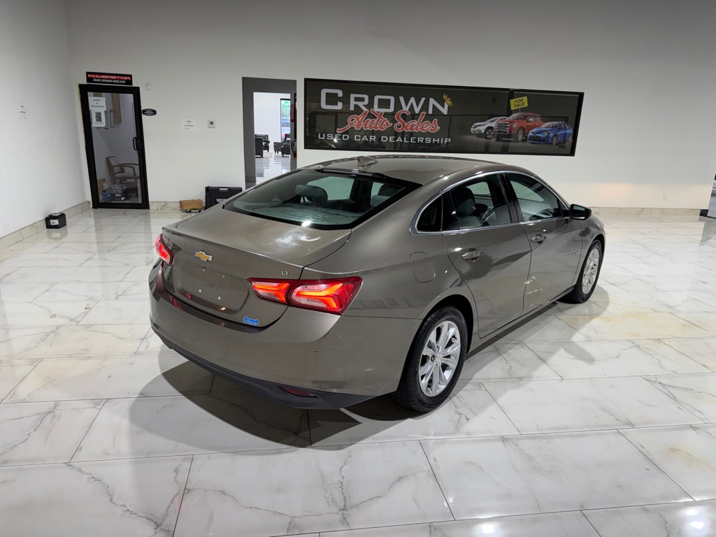 Photo 11 of this CHEVROLET MALIBU
