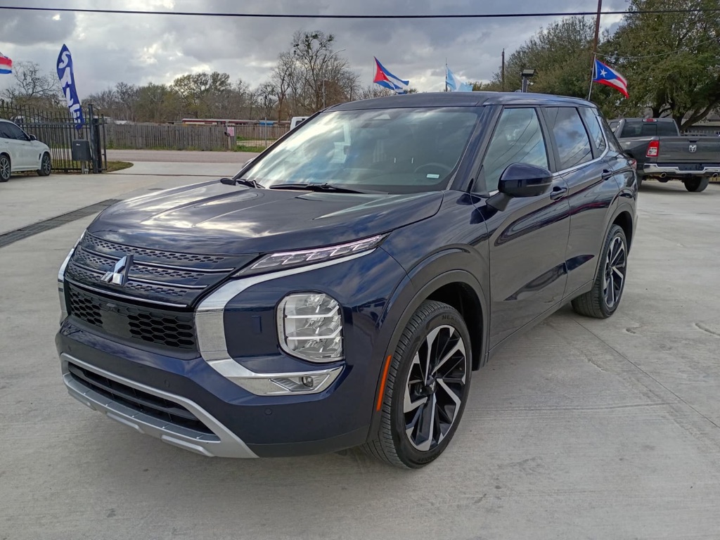 Blue 2024 Mitsubishi Outlander SE S-AWC SUV / Crossover All-Wheel Drive Continuously Variable Transmission