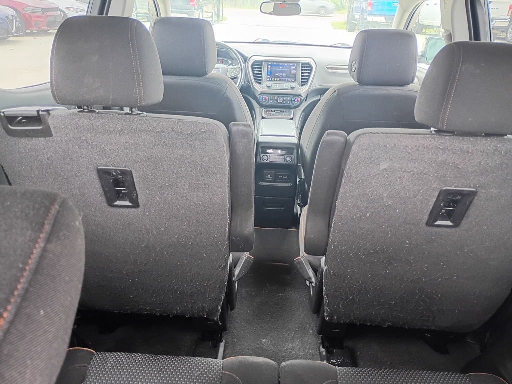 Photo 17 of this GMC ACADIA