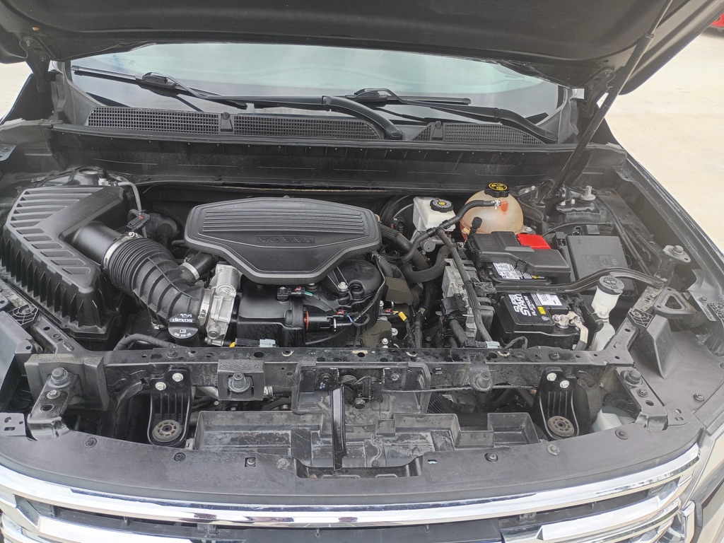 Photo 20 of this GMC ACADIA