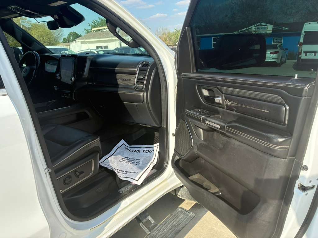 Photo 10 of this RAM 1500