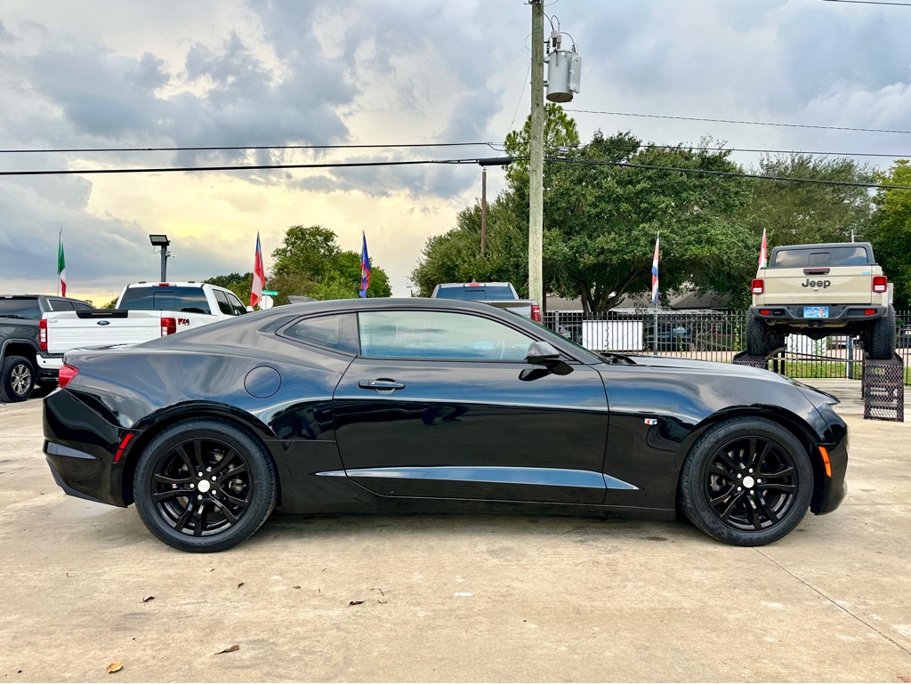 Photo 7 of this CHEVROLET CAMARO
