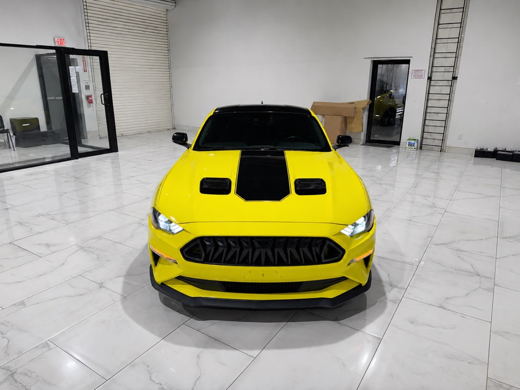 2021 Ford Mustang EcoBoost Coupe RWD