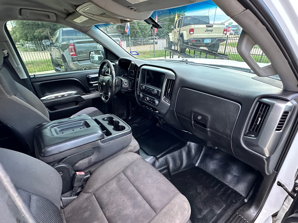 Photo 22 of this CHEVROLET SILVERADO 1500