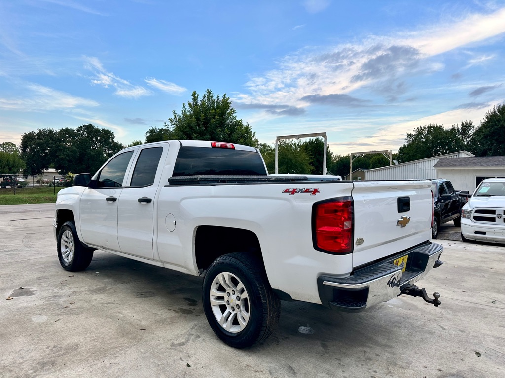 Photo 4 of this CHEVROLET SILVERADO 1500