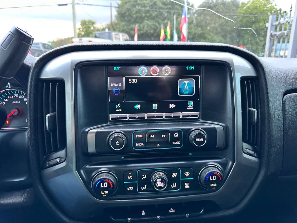 Photo 23 of this CHEVROLET SILVERADO 1500