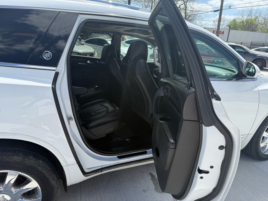 Photo 10 of this BUICK ENCLAVE