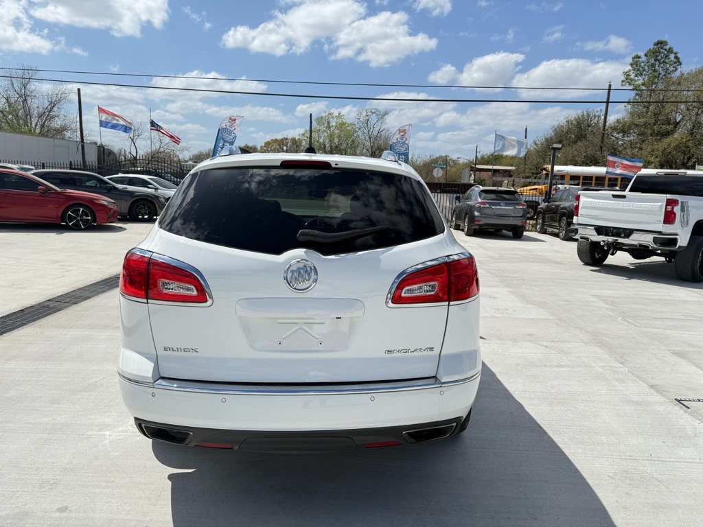 Photo 22 of this BUICK ENCLAVE