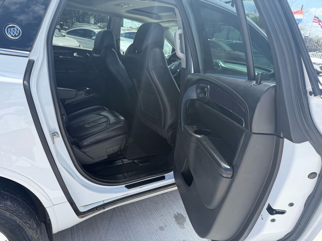 Photo 11 of this BUICK ENCLAVE