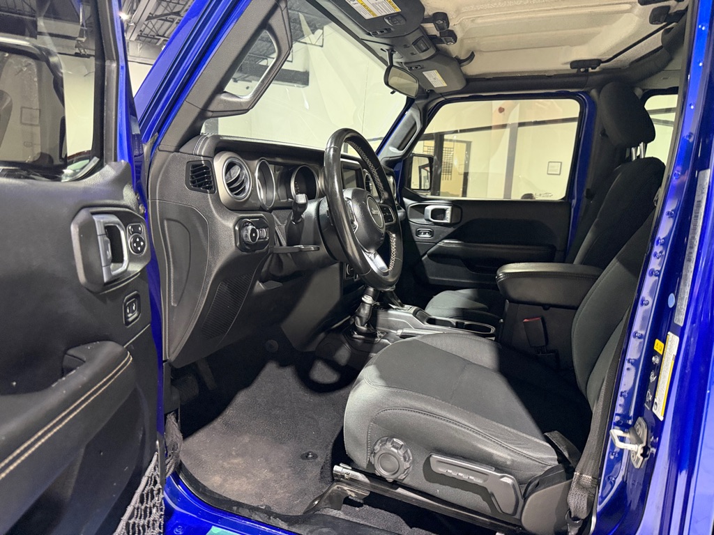 Photo 17 of this JEEP WRANGLER UNLIMI