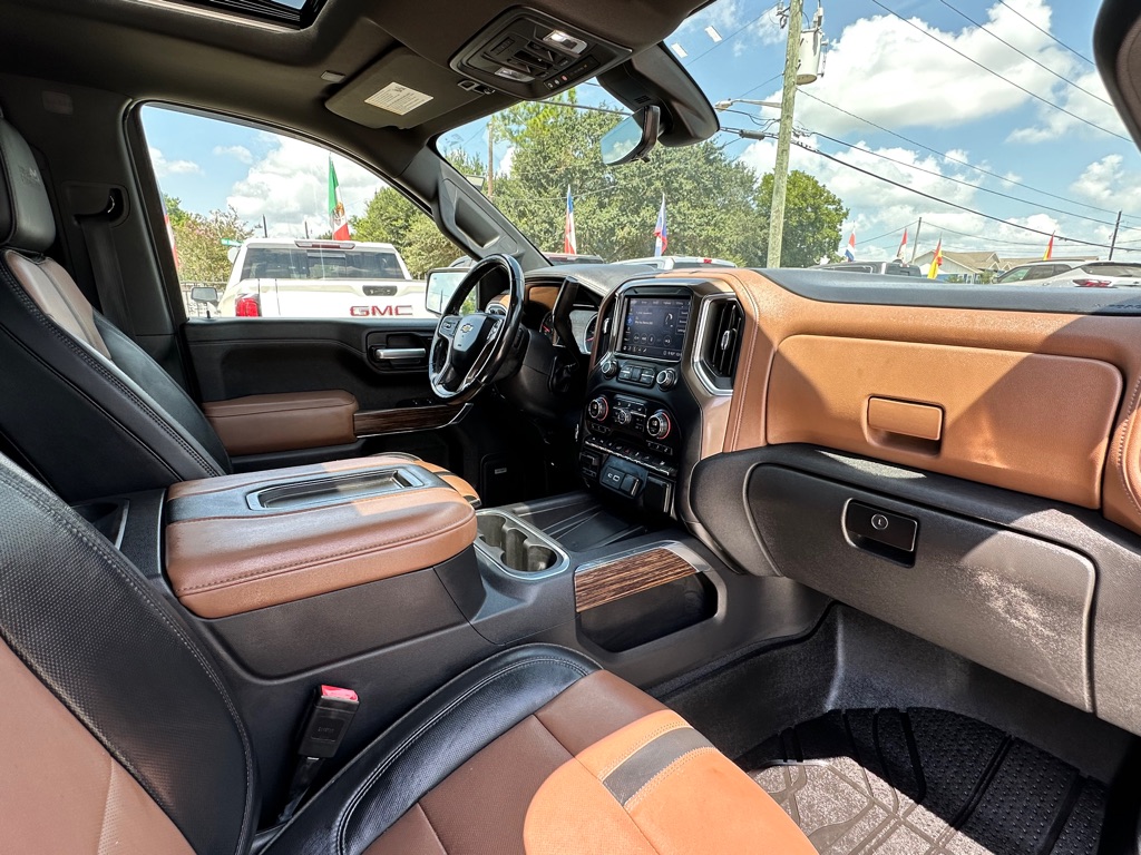 Photo 37 of this CHEVROLET SILVERADO 1500