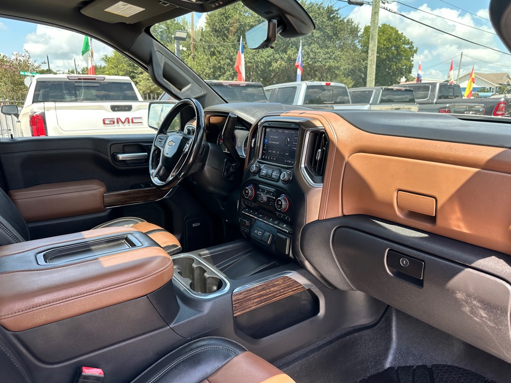 Photo 38 of this CHEVROLET SILVERADO 1500