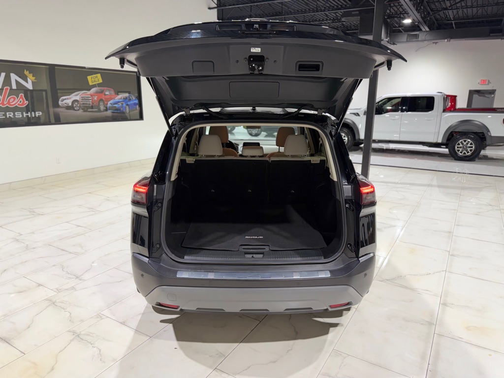 Photo 11 of this NISSAN ROGUE