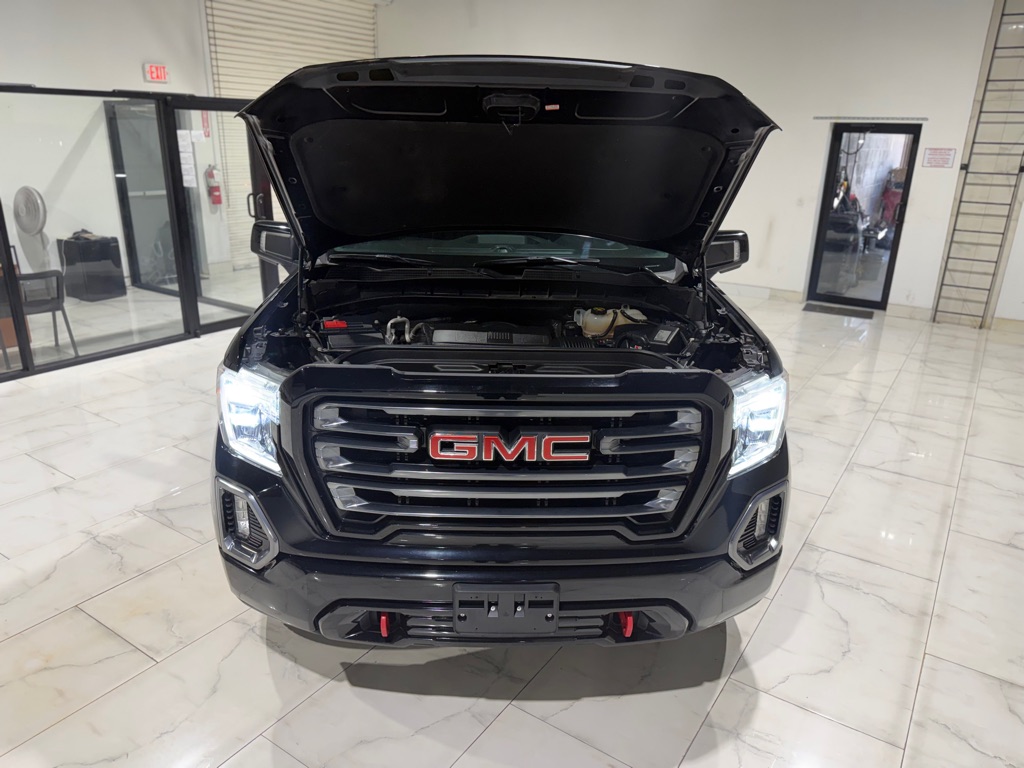 Photo 4 of this GMC SIERRA 1500