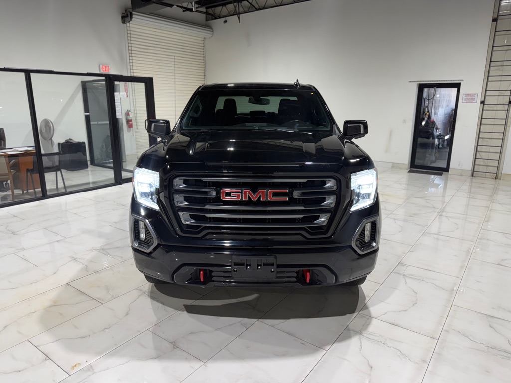 Photo 2 of this GMC SIERRA 1500