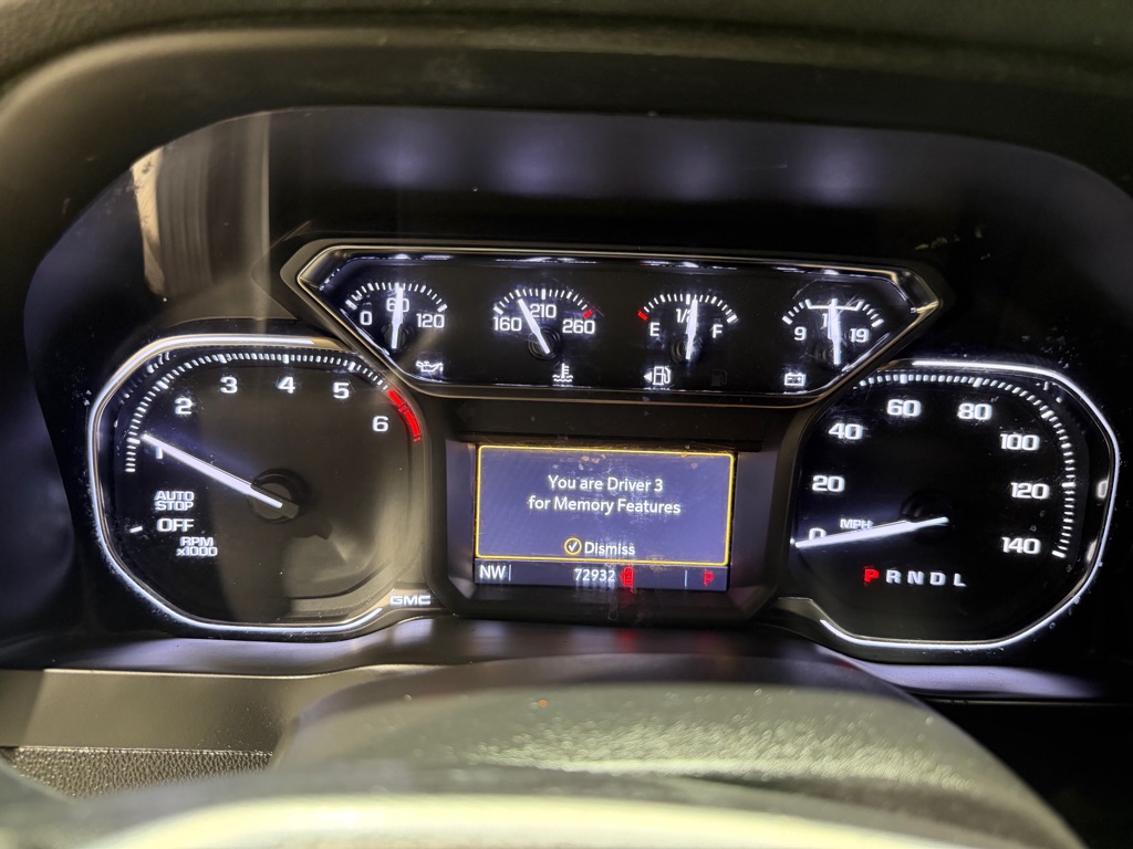 Photo 24 of this GMC SIERRA 1500