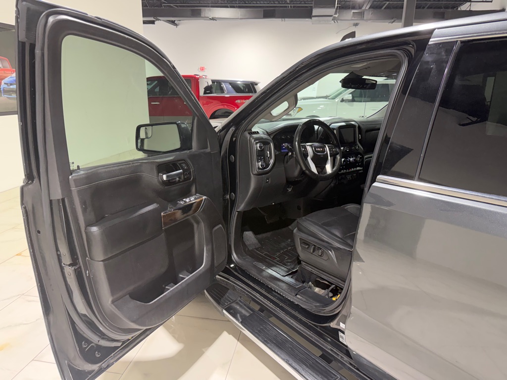 Photo 19 of this GMC SIERRA 1500