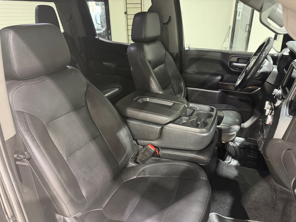 Photo 21 of this GMC SIERRA 1500