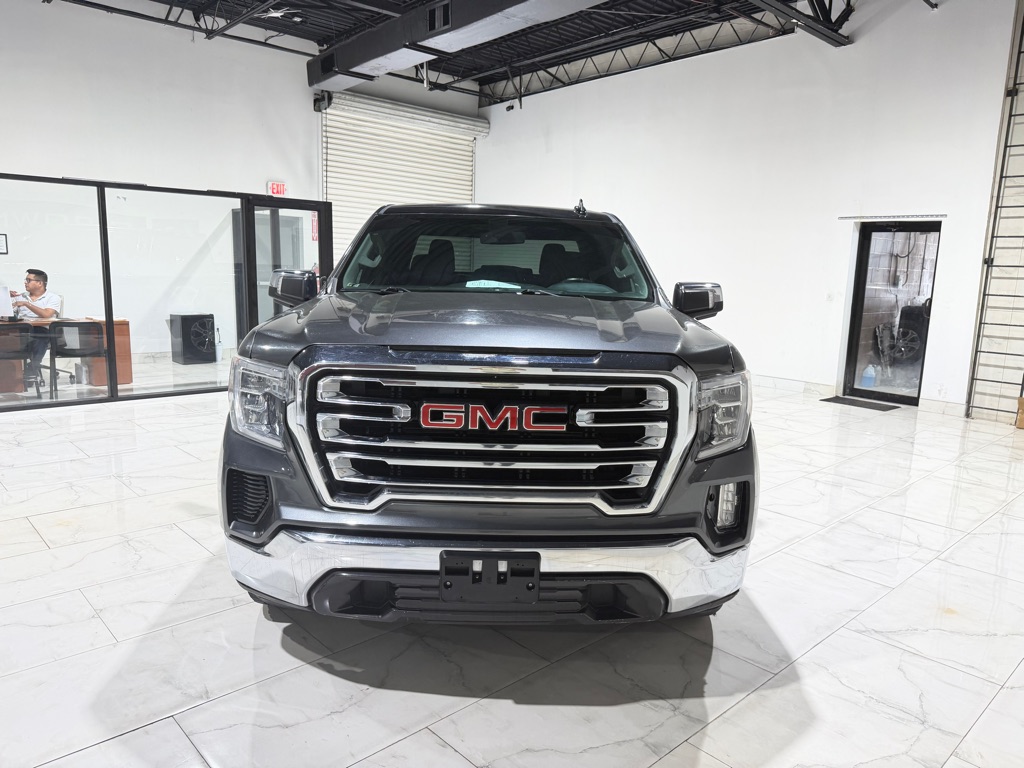 Photo 2 of this GMC SIERRA 1500