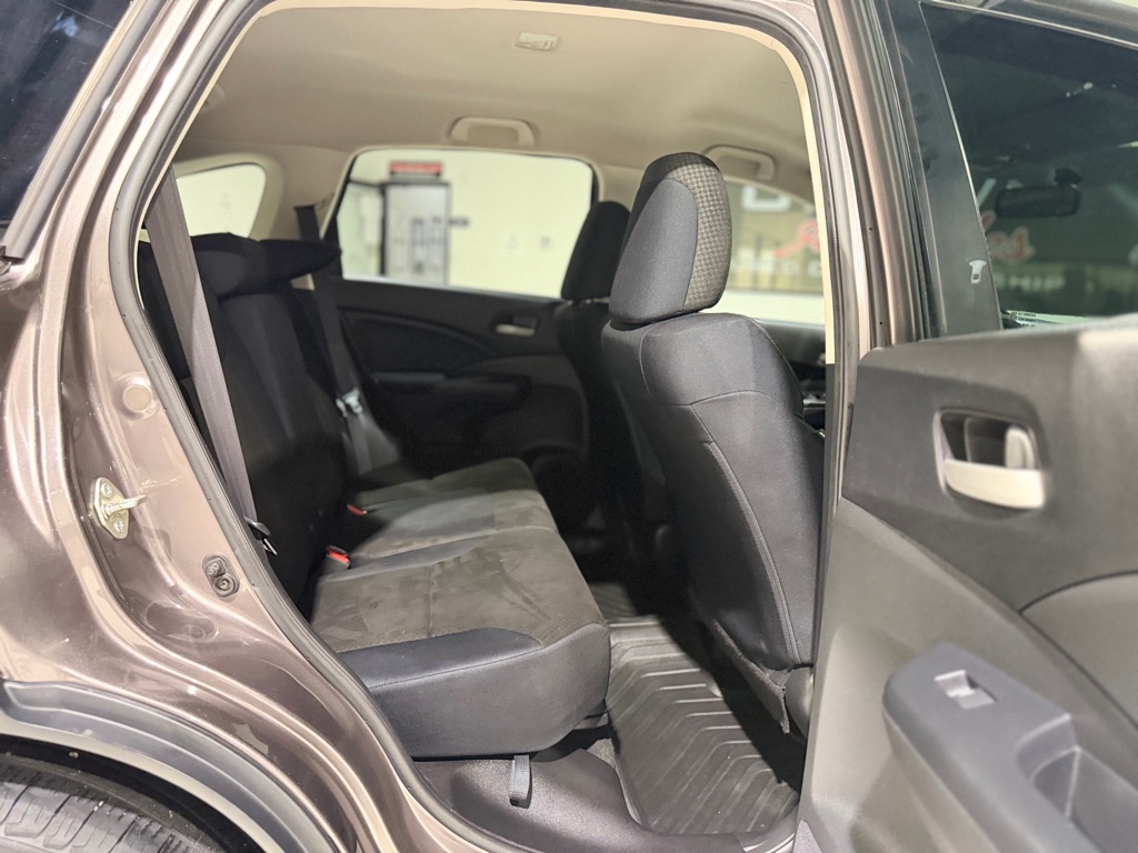 Photo 13 of this HONDA CR-V