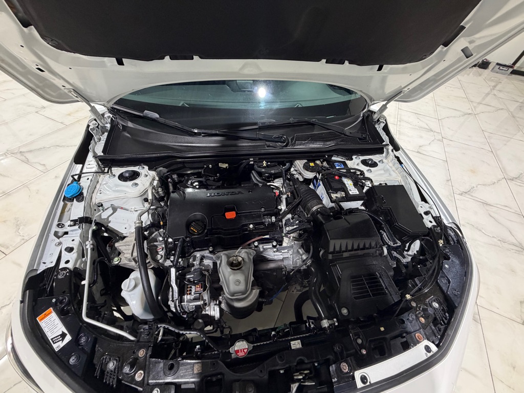 Photo 4 of this HONDA CIVIC