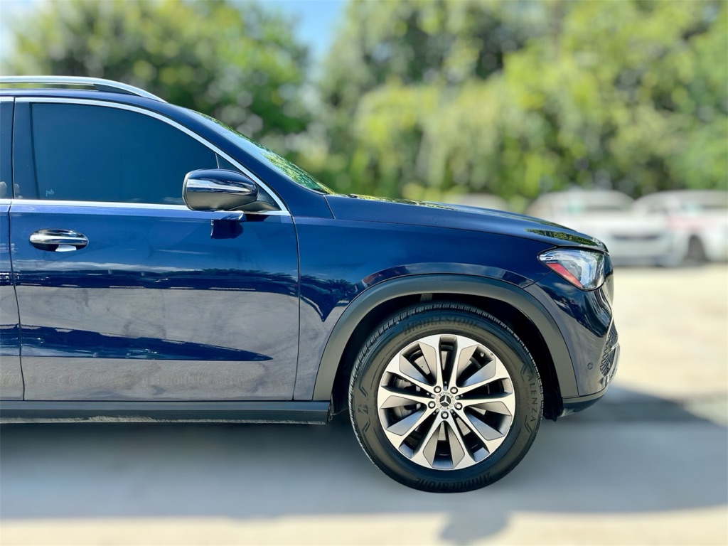 Photo 11 of this MERCEDES-BENZ GLE