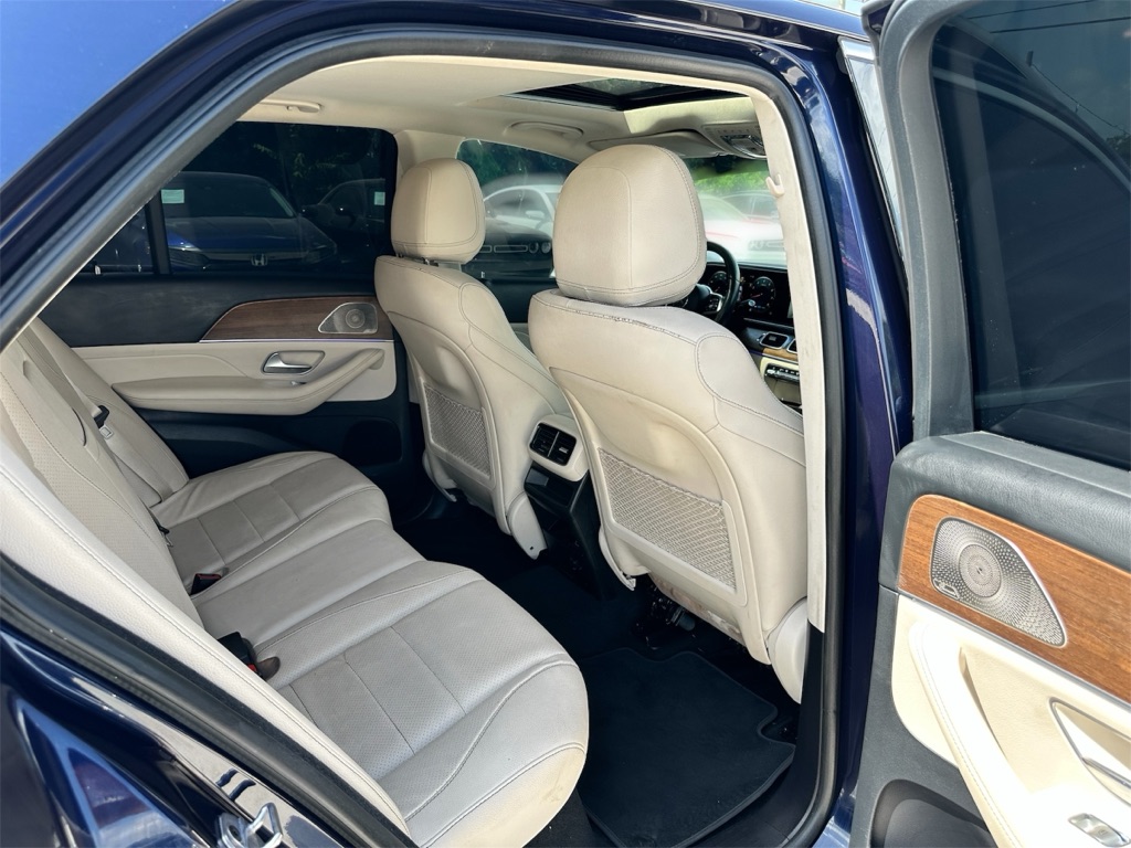 Photo 29 of this MERCEDES-BENZ GLE