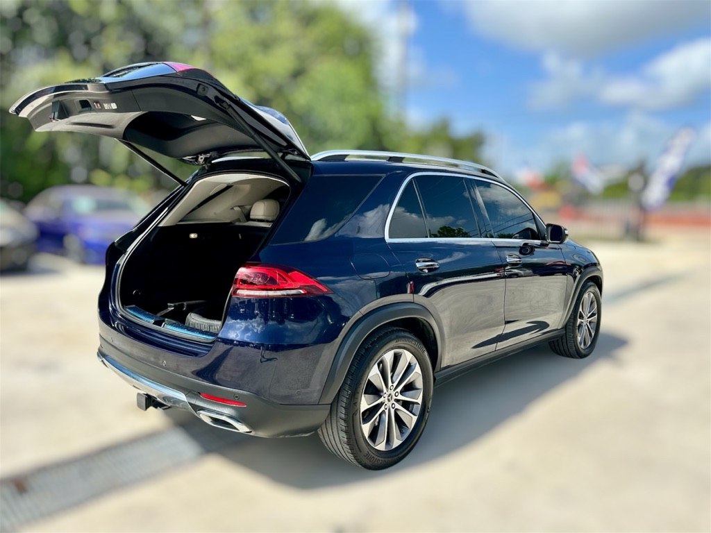Photo 9 of this MERCEDES-BENZ GLE
