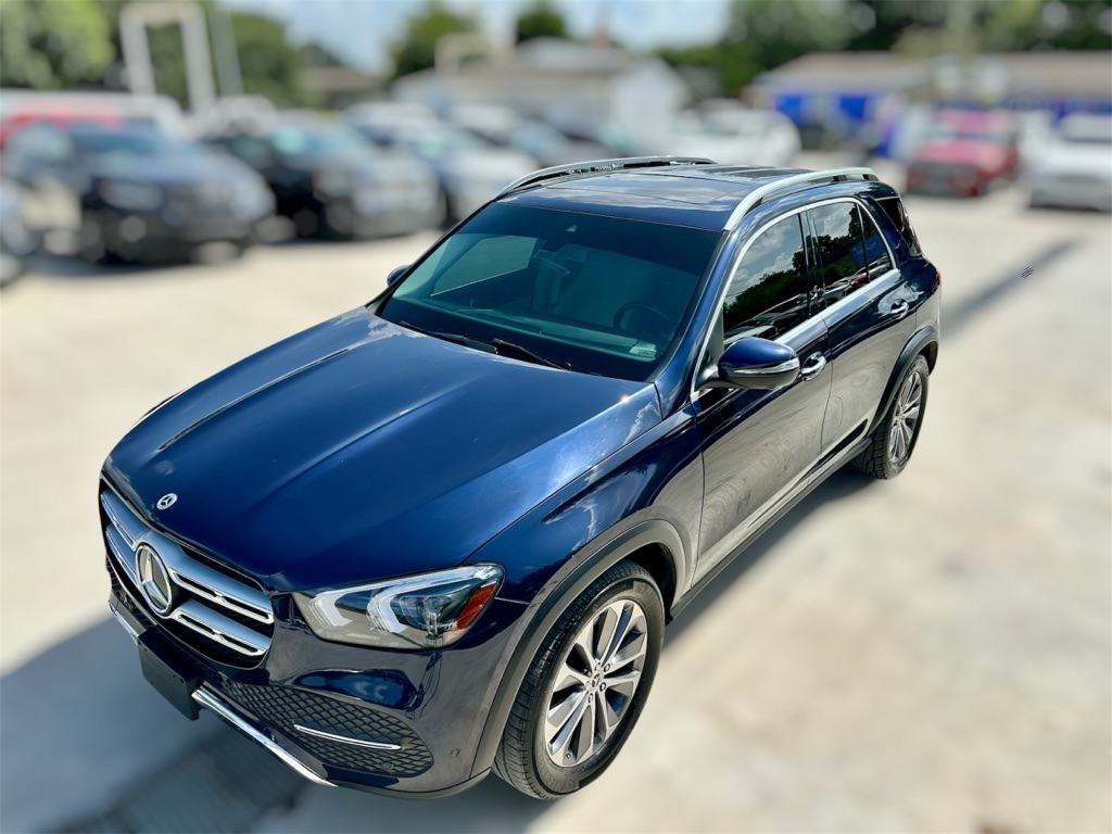 Photo 16 of this MERCEDES-BENZ GLE