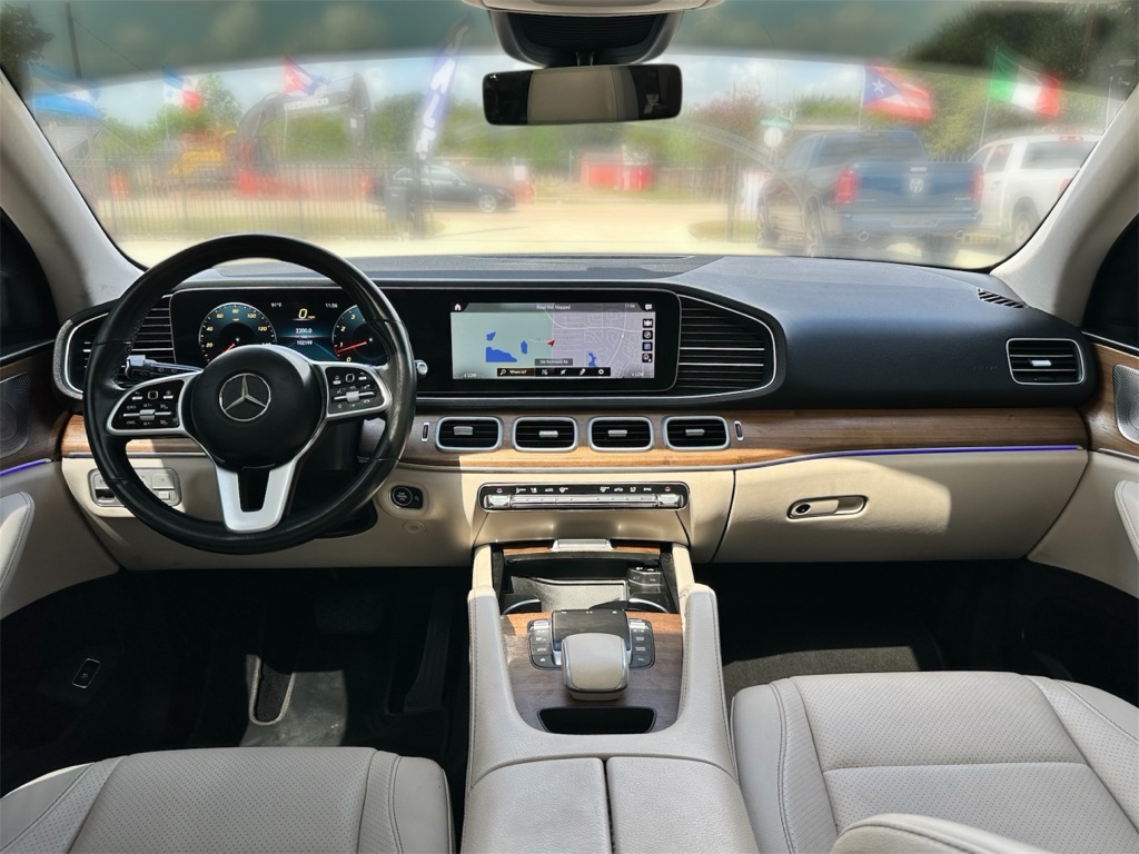 Photo 24 of this MERCEDES-BENZ GLE