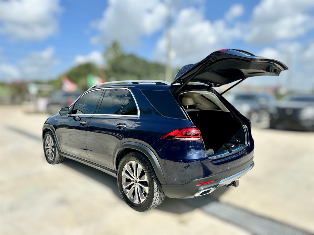 Photo 7 of this MERCEDES-BENZ GLE