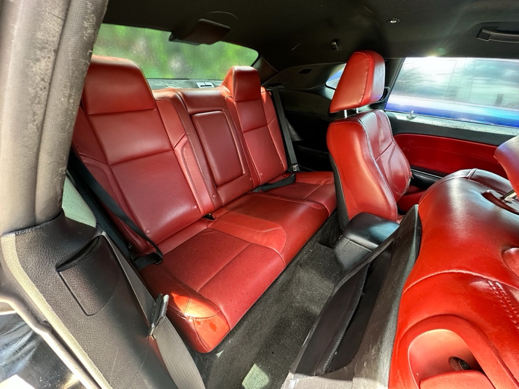 Photo 15 of this DODGE CHALLENGER