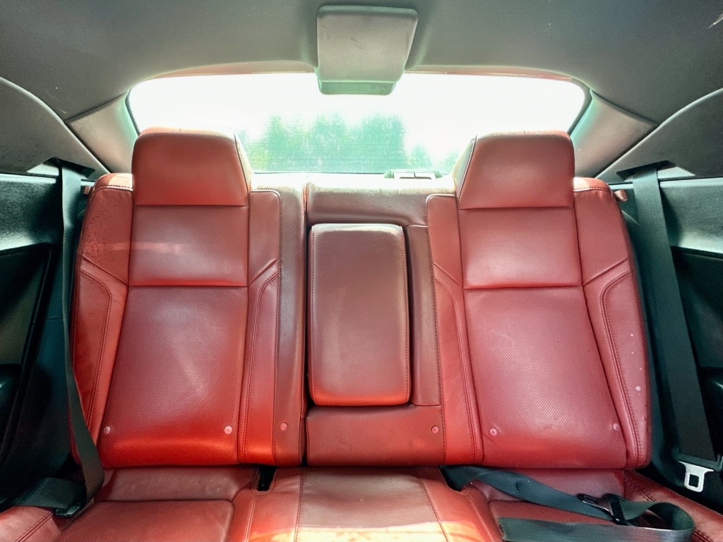 Photo 16 of this DODGE CHALLENGER