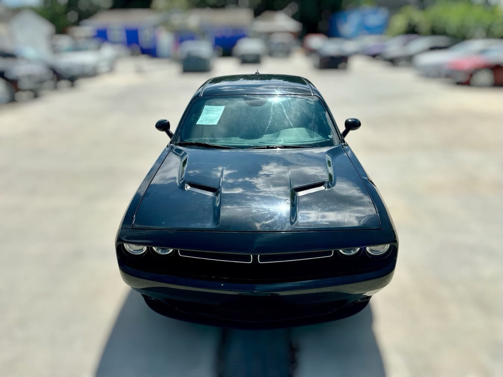 Photo 10 of this DODGE CHALLENGER