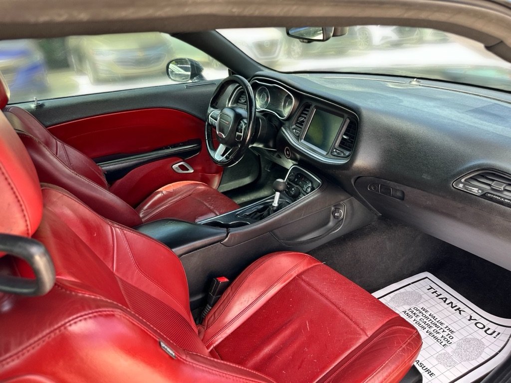 Photo 18 of this DODGE CHALLENGER