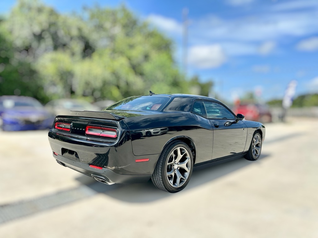 Photo 6 of this DODGE CHALLENGER