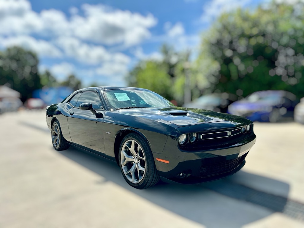 Photo 9 of this DODGE CHALLENGER