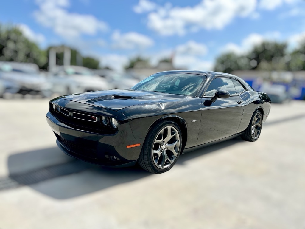 Photo 12 of this DODGE CHALLENGER