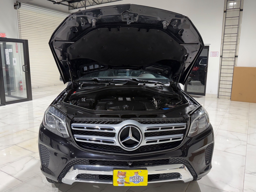 Photo 4 of this MERCEDES-BENZ GLS