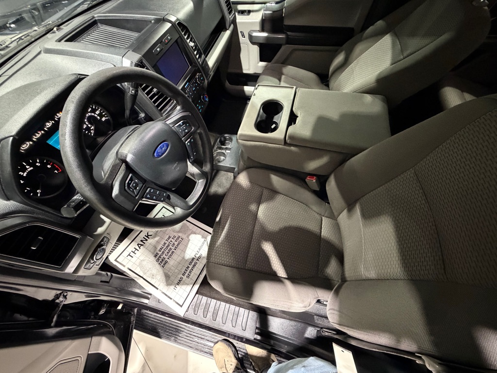Photo 17 of this FORD F-150