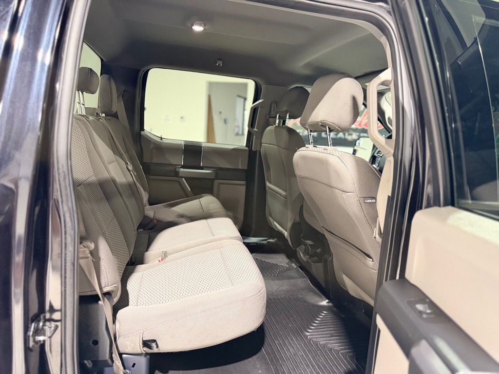 Photo 12 of this FORD F-150