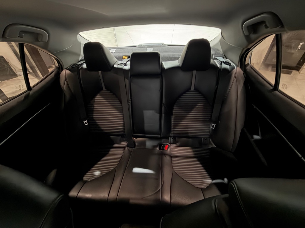 Photo 19 of this TOYOTA CAMRY